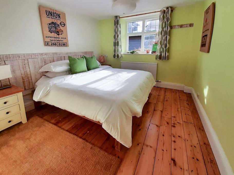 The Beach House-Devon- On The Beach- Sleeps 20 Villa Exmouth Bagian luar foto